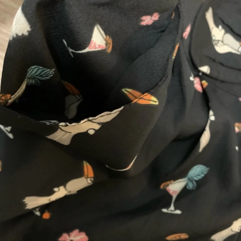 Yumi Bow Toucan Martini Shorts - 4 Pockets - US 2/4 - NEW